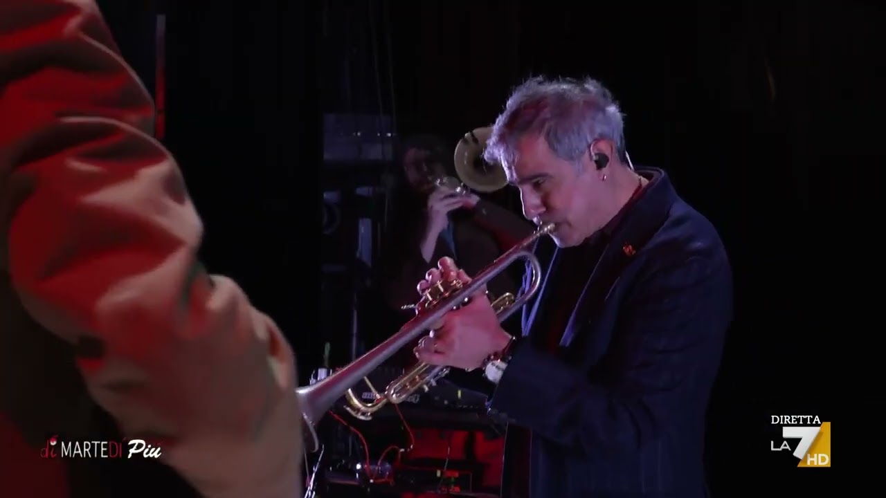 Paolo Fresu omaggia Miles Davis a diMartedì con il brano 'Berlin'