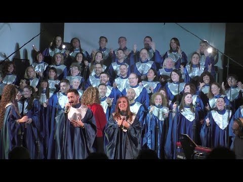 Free Voices Gospel Choir - mix live