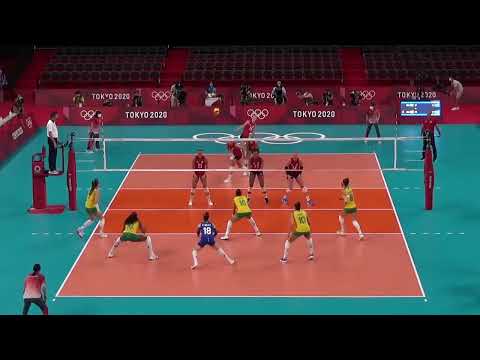 Macris Carneiro setting Brazil at Olympics Final