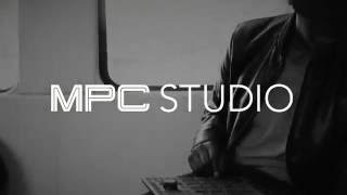 Video thumbnail for David "Fingers" Haynes Meets the MPC Studio Black by AkaiProVideo