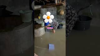 Download lagu KONDISI RUMAHNYA YANG KEBANJIRAN #viralvideo #shorts mp3