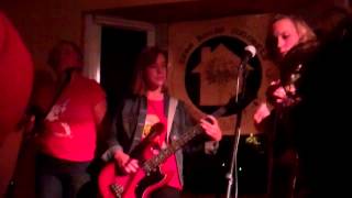 Magnapop's Linda Hopper and Ruthie Morris, "Open the Door" with guest bassist Eleanor LInafelt (14)