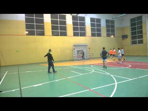 StrefaFutbolu.pl: Twoja Stara - OknoNaŚwiat.pl