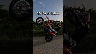 [問卦] 騎兩輪+大聲音樂是什麼人