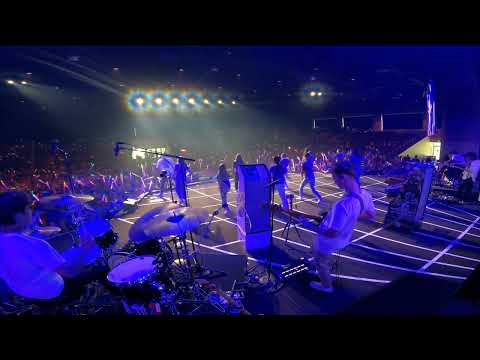 VBS Final performance single Drum cam behind stage