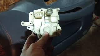 98 99 00 01 02 Honda Accord Door Lock Actuator Replacement