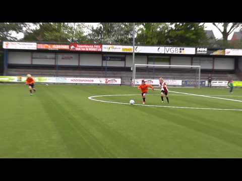 18 mei 2013 PVCV E5 - VV De Meern E5 com 1-4 Doelpunt Mehmet, assist Daan