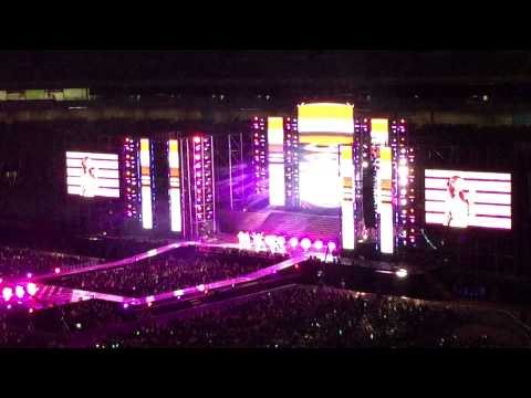 150523 KARA - Mamma Mia + Step @ Dream Concert