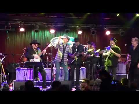 Jimmy Vivino's NYC Blues Revue ft Chris Barnes - I'm Gonna Get High 9-6-17 BB King, NY