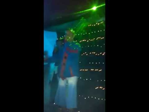 Mc Felipinho só uma palinha