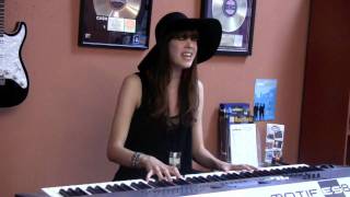 Diane Birch - Ariel - Live at Lightning 100