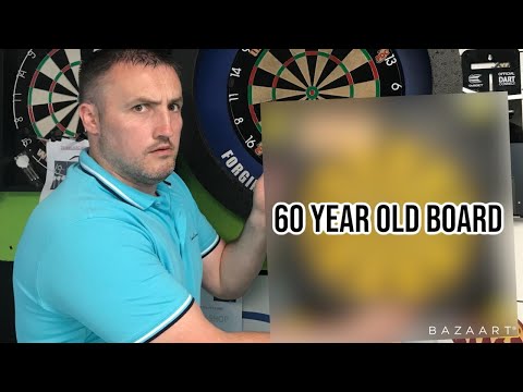 Unique 60 year old dartboard I'm shocked never took off