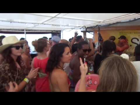 Suncebeat 4 - Phil Asher drops Airglow Fires