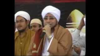 Download lagu Habib Mundzir Al Musawa Majelis Rasulullah - Maulid Nabi SAW di Monas mp3