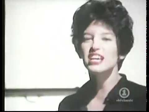 Holly And The italians - Miles Away (1981)