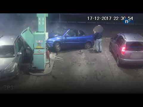 Überwachungskamera zeichnet Tankstellen-Crash in Bramsche auf