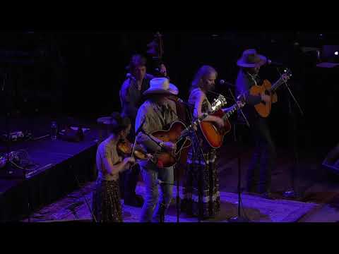 Cumberland Gap - David Rawlings | Live from Here with Chris Thile