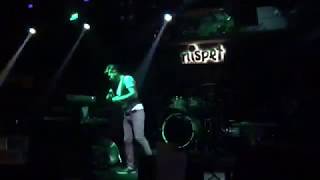 SEZEN AKSU -İHANETTEN GERİ KALAN ( MESUT YANARDAĞ ) YORUMUYLA...