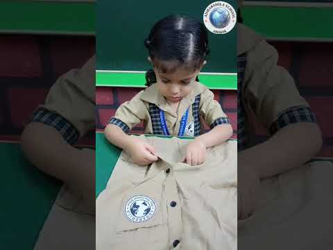 Our LKG little learners enjoyed a fun Buttoning and Unbuttoning Activity🤩