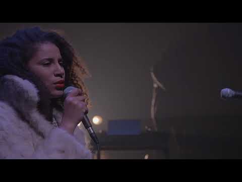 Cabaret Noir | MAYDAY - Mélanie Demers | Agora de la danse | 13 - 16  avril 2022