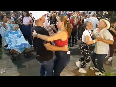 Los integrados parranderos. Uy Uy que tarrao. Diciembre 9 2023.