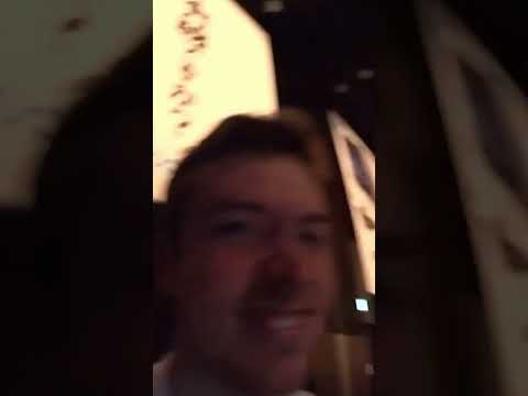 Dieser Streamer hat jemanden beim Live-Zuschauen erwischt! 😁 (@jakenbakeLIVE )