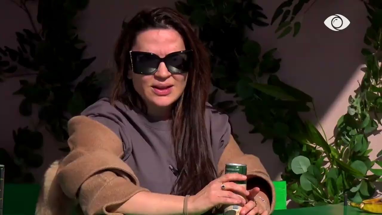 Prisje të vinte Livia në krahët e tua/ Debat mes Rozanës dhe Aldos, ndërhyn Indriti