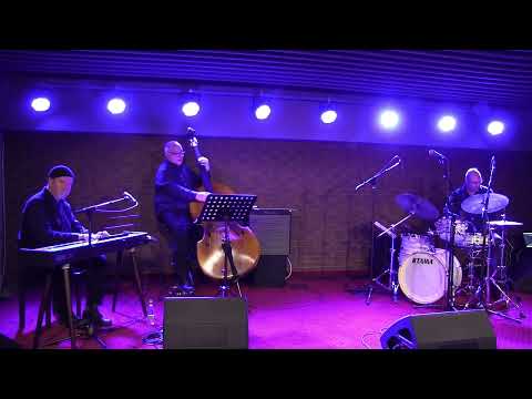 Mircea Tiberian Trio - Mediteranean gospel