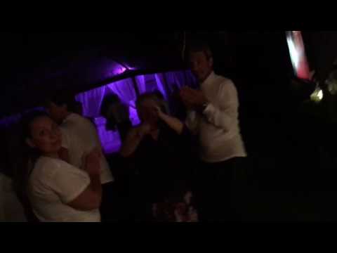 VIDEO MATRIMONIO DIVERTENTE ROMA,ORETI VIDEO STUDIO,PROIEZIONE VIDEO MATRIMONIO LIVE