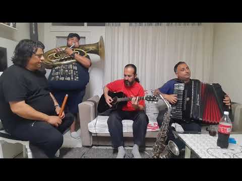 NOVICA ILIC BOMBA Eleno kerko, Lazi lazi Vere (Cover)