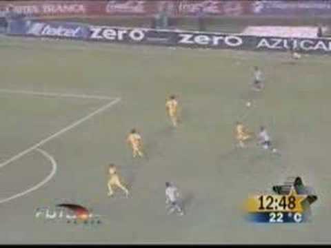 Gol de Walter Erviti Clasico 84