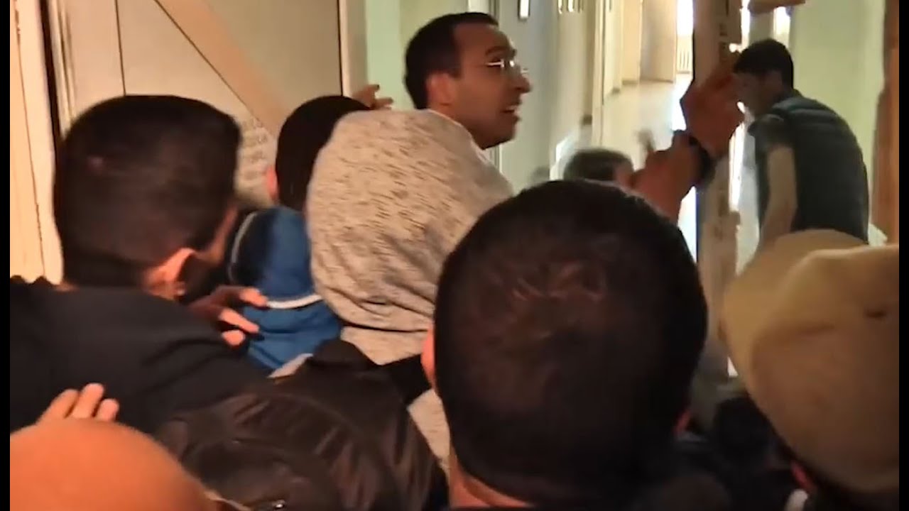 Իսկ դուռ ջարդելը անկարգությո՞ւն չէ