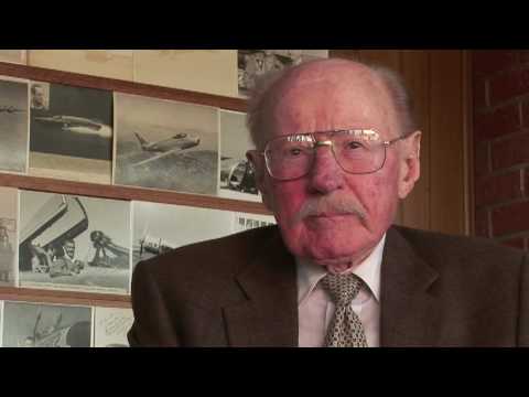 Bob Hoover -- Legend of Aviation