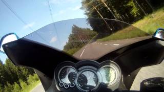 preview picture of video 'Bulten på en Triumph Sprint ST'