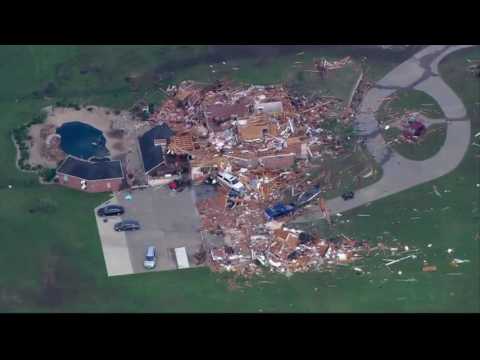 Red Cross helping tornado aftermath