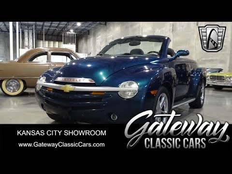 2005 Chevrolet SSR (CC-1892975) for sale in O'Fallon, Illinois