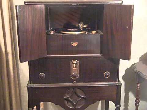 FLETCHER HENDERSON LOUIS ARMSTRONG - BYE AND BYE - ROARING 20'S VICTROLA RADIOLA