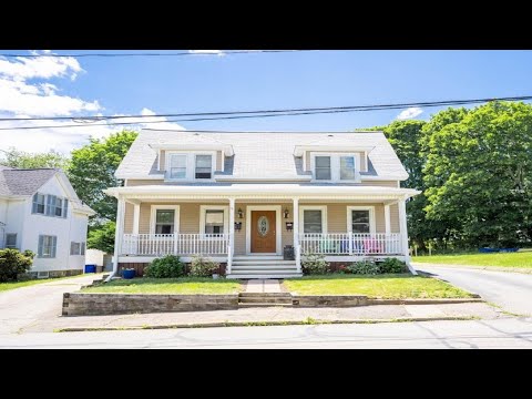 7 Arlington Street, Taunton, MA Presented by The Gouveia Team.