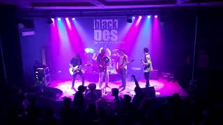 Video Never Go Out - Deep Fried (live)