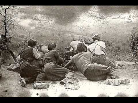 Gruppo Folk Italiano - Con la guerriglia.wmv