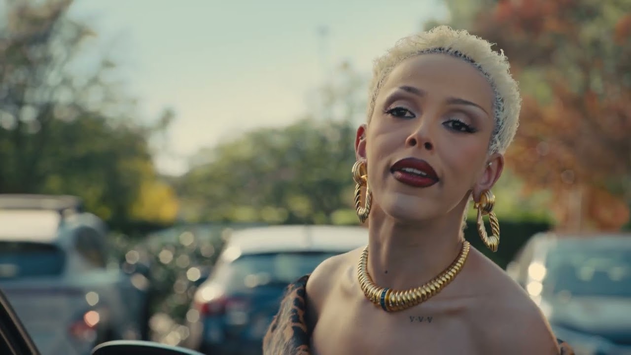 تبلیغات Super Bowl 2025: همه تبلیغات و تریلرهایی که تاکنون دیده ایم Taco Bell 2025 Teaser Game Big | fotobomb feat. Doja Cat - YouTube