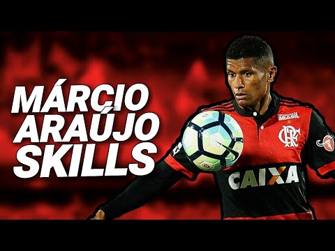 O melhor volante do mundo! (MÁRCIO ARAÚJO SKILLS)