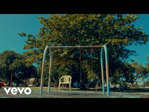 Los Rivera Destino - Silla Plástica (Official Video)