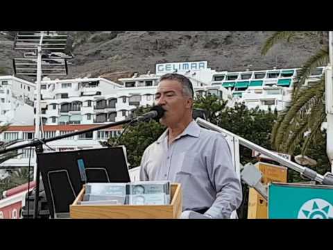 Paco Navarro: Blue Spanish Eyes