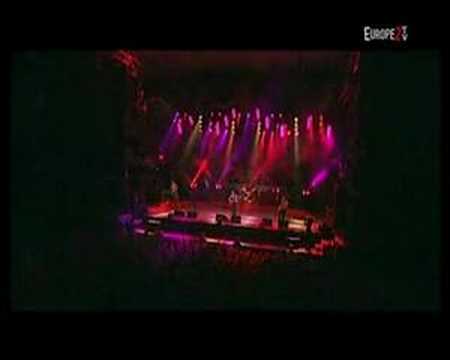 Franz Ferdinand live in France L.Wells