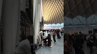 People of London #4kwalk #london #uk #shorts