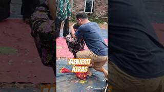 Download lagu MENJERIT KERAS #jaranan #kudalumping #kesurupan #kudakepang mp3