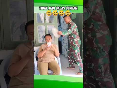 gagal balas dendam🤣 #viral #tni #tniad #ngakak #lucu #funny #komedi #army #shorts #bravo #komando