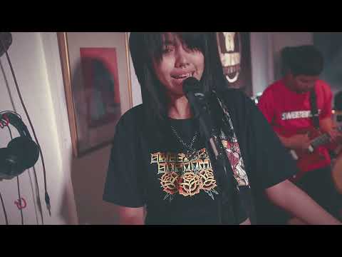 Paulit-ulit Lang - Between Ages (Performance Video at Pluto Astro Studios)