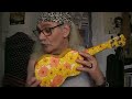 Classic Cantabile BeachBuddy Beachflower Sopran-Ukulele, ABS thumbnail 9